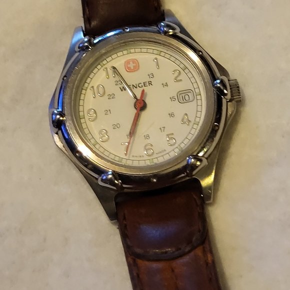 Wenger Unisex Swiss Army Watch - Picture 1 of 4